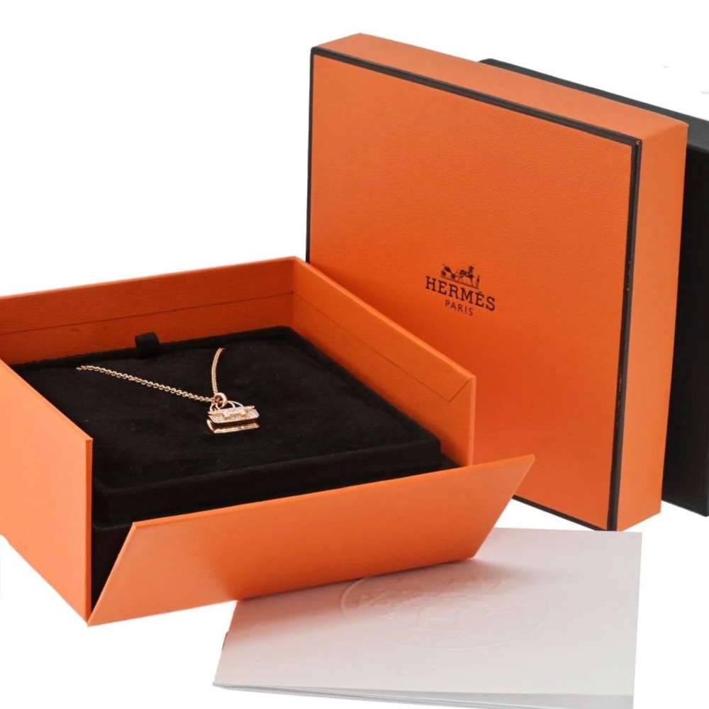 Hermes Amulettes Constance Pendant Necklace 18k Rose Gold